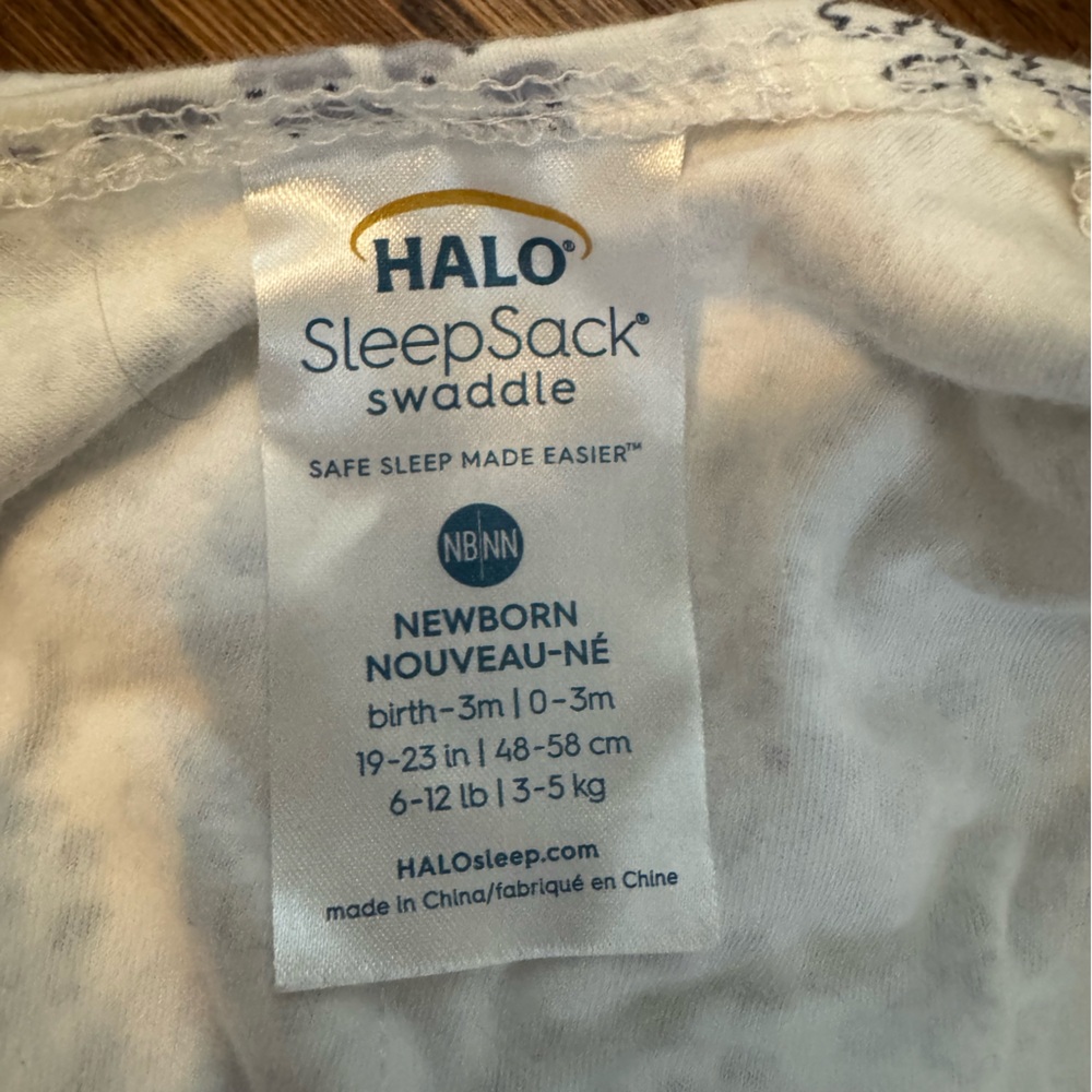 Set of 8 infant swaddles/swaddle blankets - Halo, Happiest Baby, Ollie, & more - Picture 13 of 16